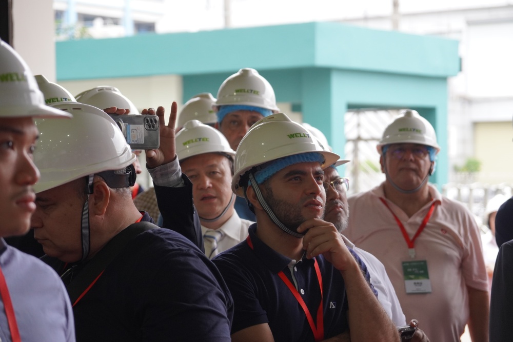 AI賦能 | 東華機(jī)械開放日成功展示智能注塑系統(tǒng)